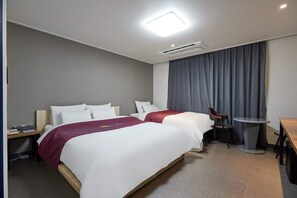 Habitación con 2 camas individuales, 2 habitaciones, no fumadores | Wifi gratis