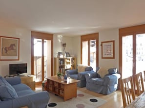 Fernseher, DVD-Player