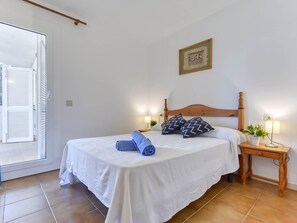 2 bedrooms, Internet