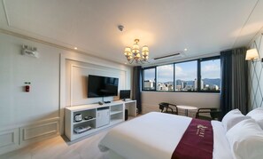 VIP | Bàn, truy cập Internet không dây miễn phí 