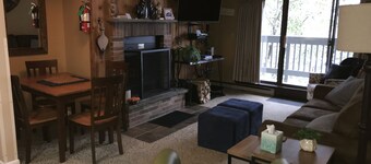 Snowshed & Ramshead Ski Lodges in walking distance plus shuttle service