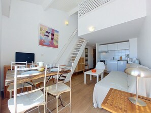 Dining - Le Platin by Interhome (Saint Palais sur mer)