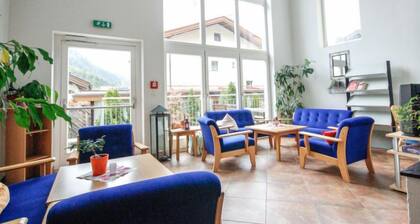 Falkner by Interhome