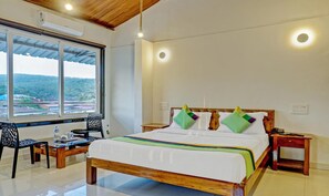 1 quarto, roupas de cama premium, escrivaninha, quartos à prova de som