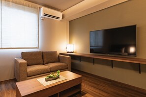 Standard B, Non-Smoking | Living room