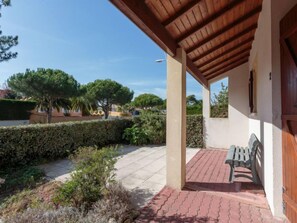 Terrace/patio - Vacation home Marais by Interhome (Vaux Sur Mer)