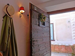 Interior - Chesa Rossa by Interhome (Bever)