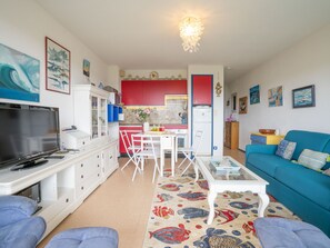 Flat-screen TV - Plein Sud by Interhome (Quiberon)