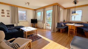 Fernseher, DVD-Player