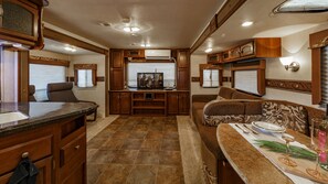 Televisión de pantalla plana