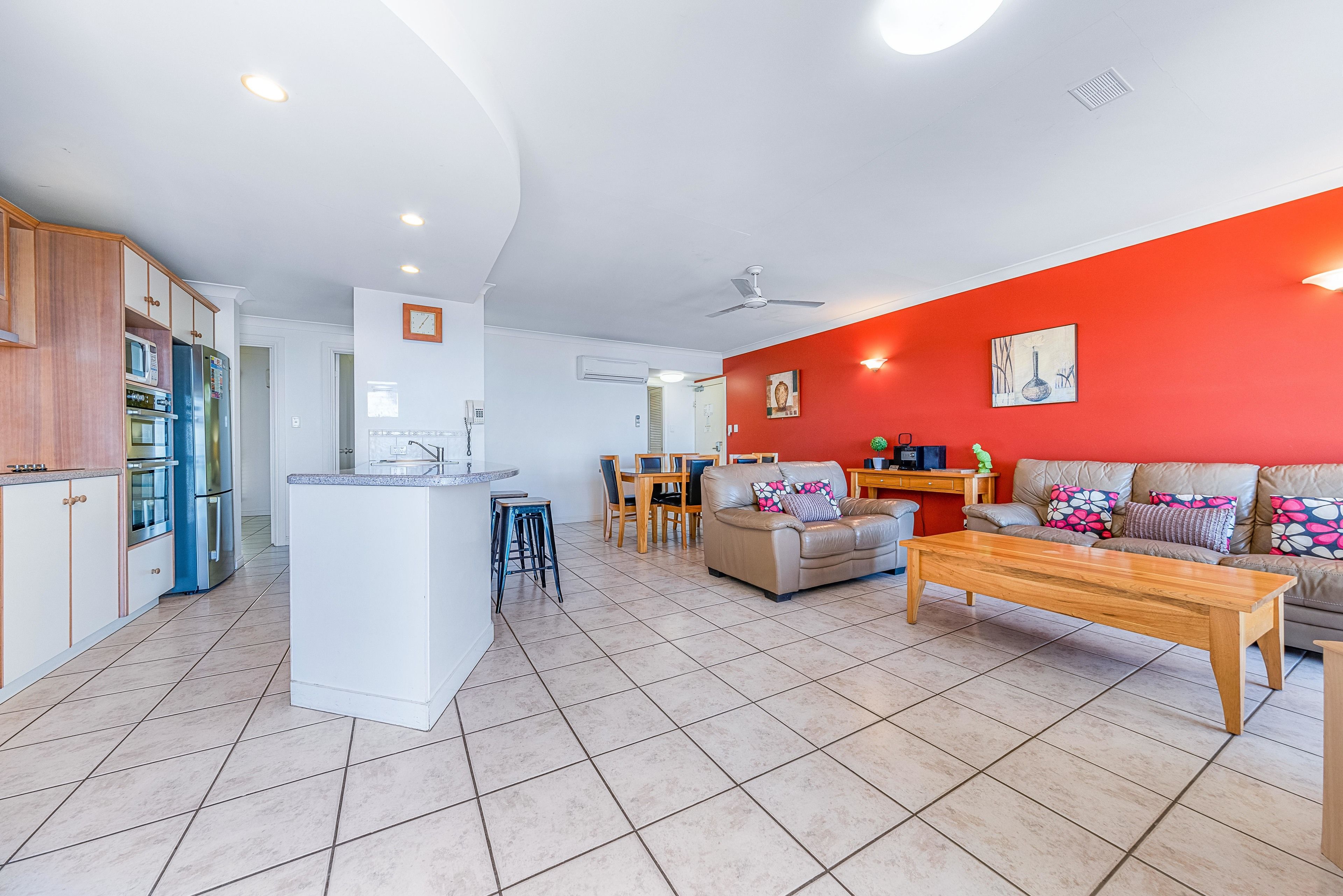 Apartment, 3 Bedrooms, 2 Bathrooms | Living area | Flat-screen TV, DVD player