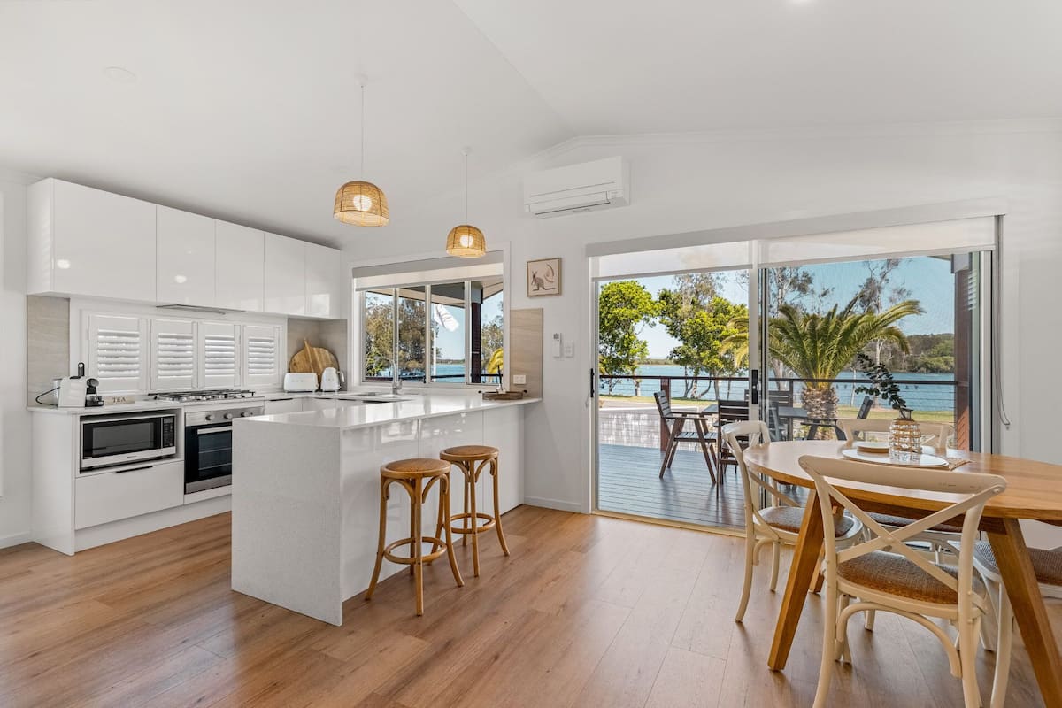 2 bedrooms, premium bedding, pillow-top beds, iron/ironing board