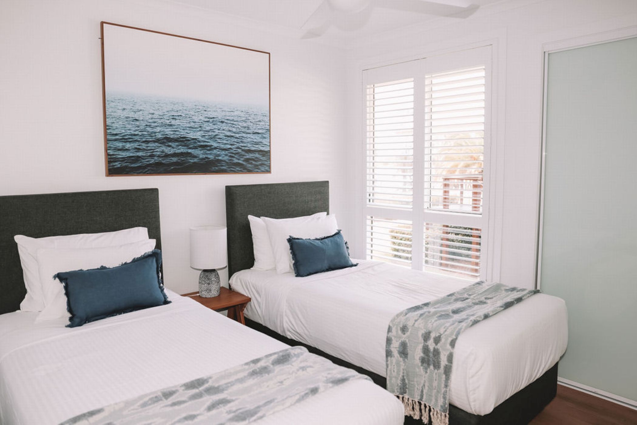 Luksus-villa - 3 soveværelser (Waterfront) | Premium-sengetøj, senge med topmadrasser, strygejern/strygebræt