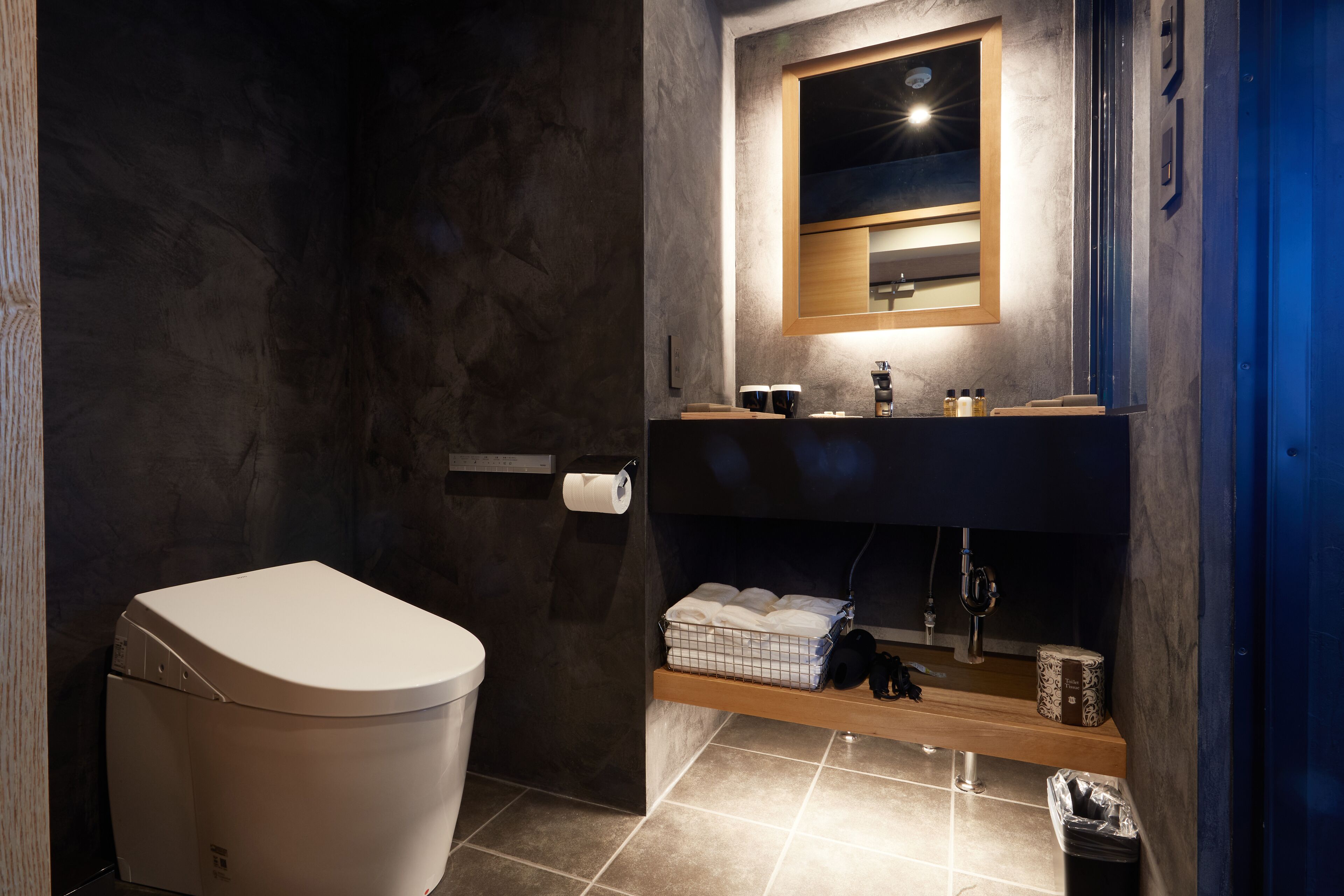 Separate tub and shower, free toiletries, hair dryer, slippers