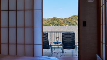 Deluxe Twin Room, Non Smoking | Soundproofing, free WiFi