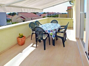 Outdoor dining - Lastavica by Interhome (Vodice/Jadrija)