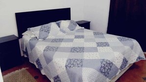 Cabana família | Ferros/tábuas de passar roupa, roupa de cama