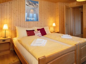2 Schlafzimmer, Bügeleisen/Bügelbrett, WLAN