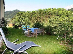 Outdoor dining - Kaufmann by Interhome (Pians)