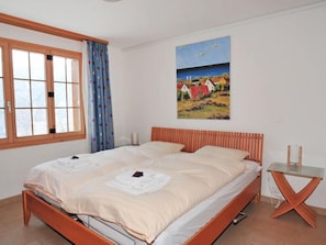 3 chambres, fer et planche à repasser, Wi-Fi