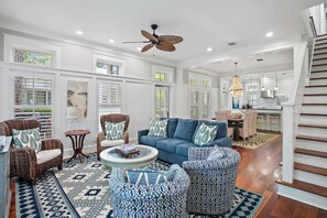 TV, offices - Huge at 2,360 SqFt, Golf Cart & 4 Bikes! 4 WaterColor Pools, Beach Club & Camp - Bess Place on Earth (Santa Rosa Beach)
