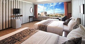Comfort Quadruple Room | Free WiFi, wheelchair access - Ya Tai Hotel (Kaohsiung)
