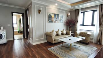 Executive Apartment, 1 Bedroom | Minibar, desk, soundproofing, iron/ironing board