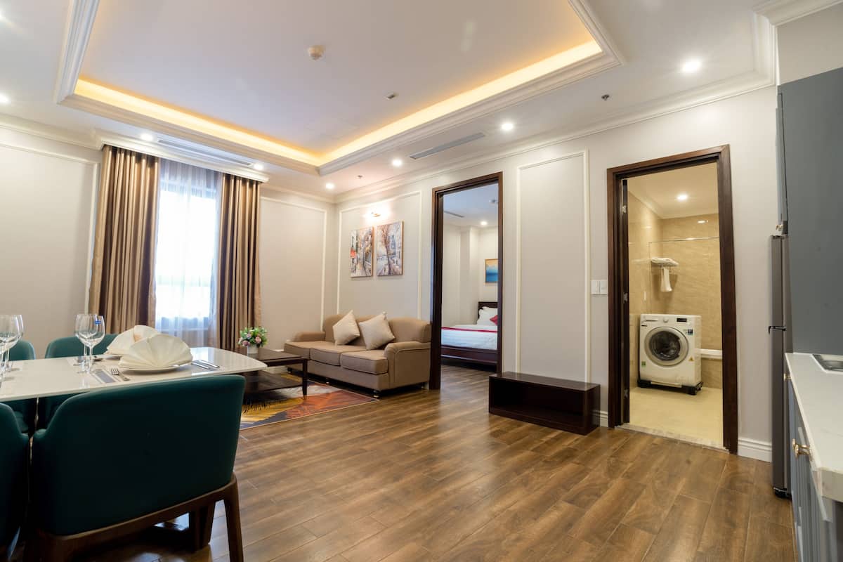 Deluxe Apartment, 1 Bedroom | 2 bedrooms, minibar, desk, soundproofing