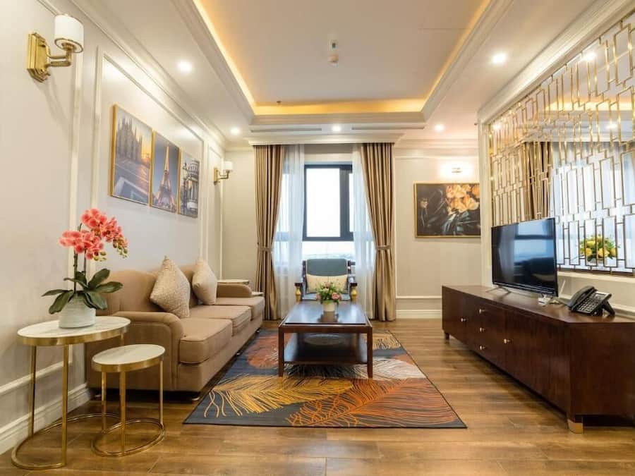 Luksusleilighet, 1 soverom | Minibar, skrivebord, lydisolert og strykejern/-brett