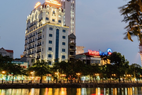 Mặt tiền nơi lưu trú