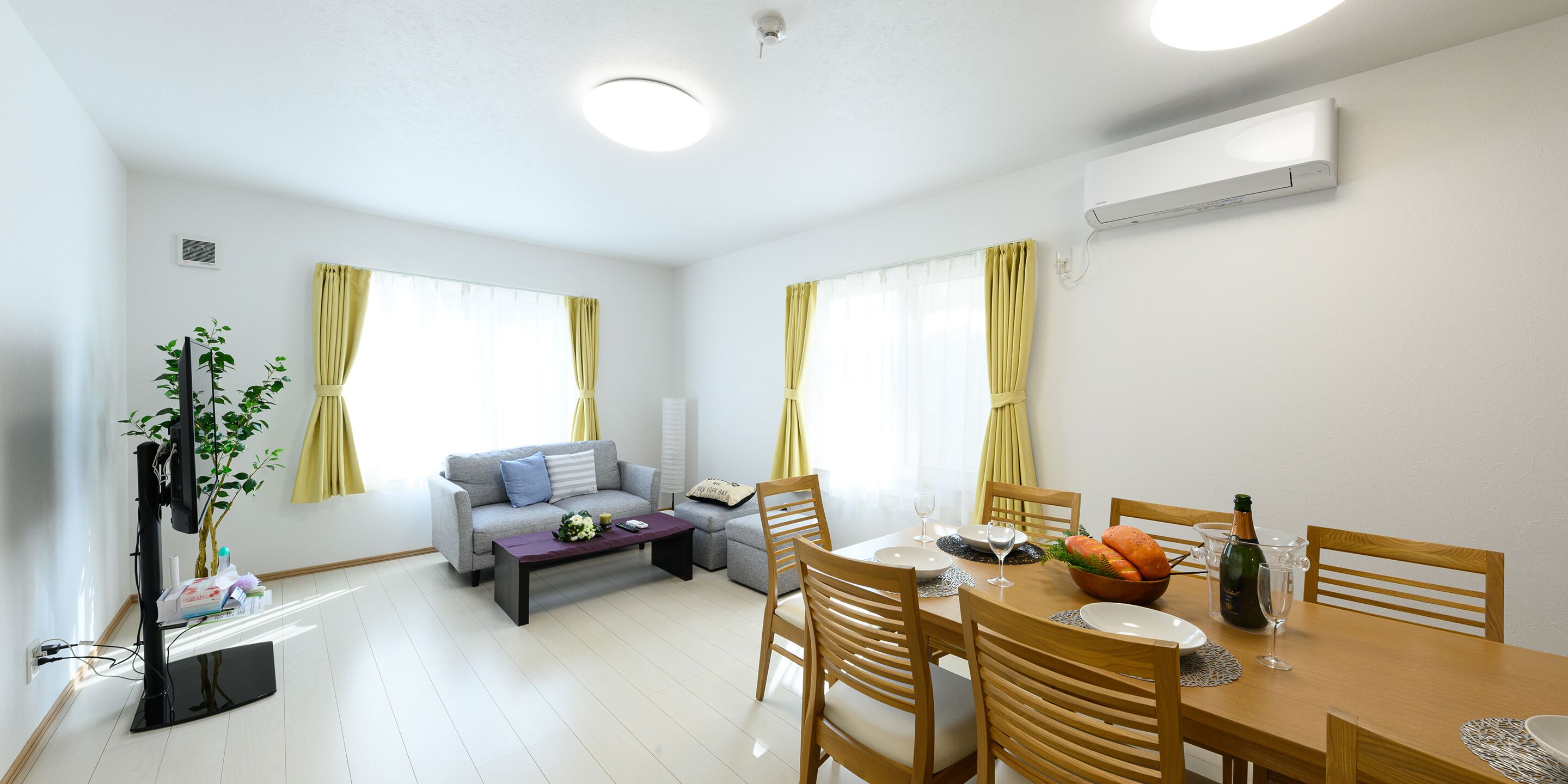 Apartment (Ske93-1) | Wohnbereich | Flachbildfernseher