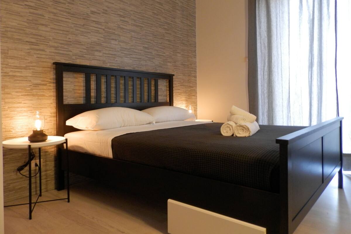 Habitación estándar doble, baño privado, vistas a la montaña (External) | Wifi gratis y ropa de cama