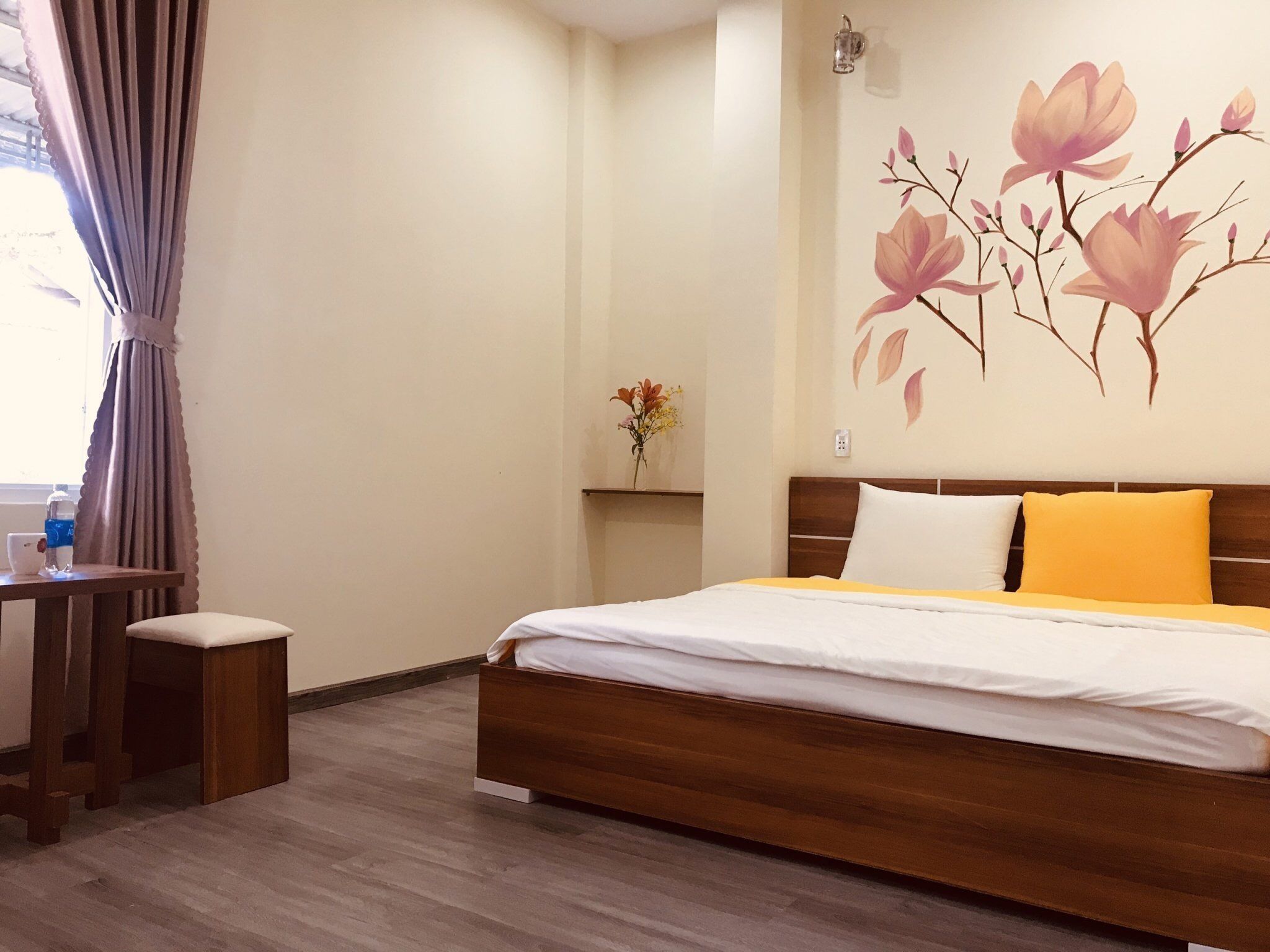 Deluxe Double Room | Premium bedding, Select Comfort beds, desk, iron/ironing board