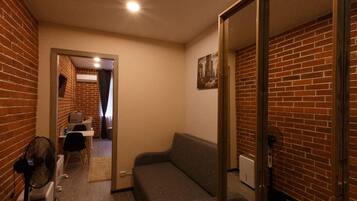 Huoneisto | Oleskelualue | Taulutelevisio