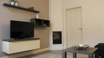 Apartment (Hooge) | Televisyen