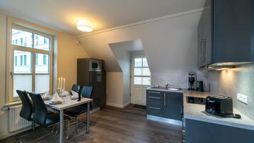 Apartemen, 2 kamar tidur (Bant) | Dapur pribadi | Lemari es besar, microwave, oven, dan kompor