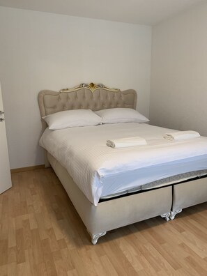 Apartment, 1 Bedroom | 1 bedroom, free WiFi - The Lake Apartment (Lucerne)