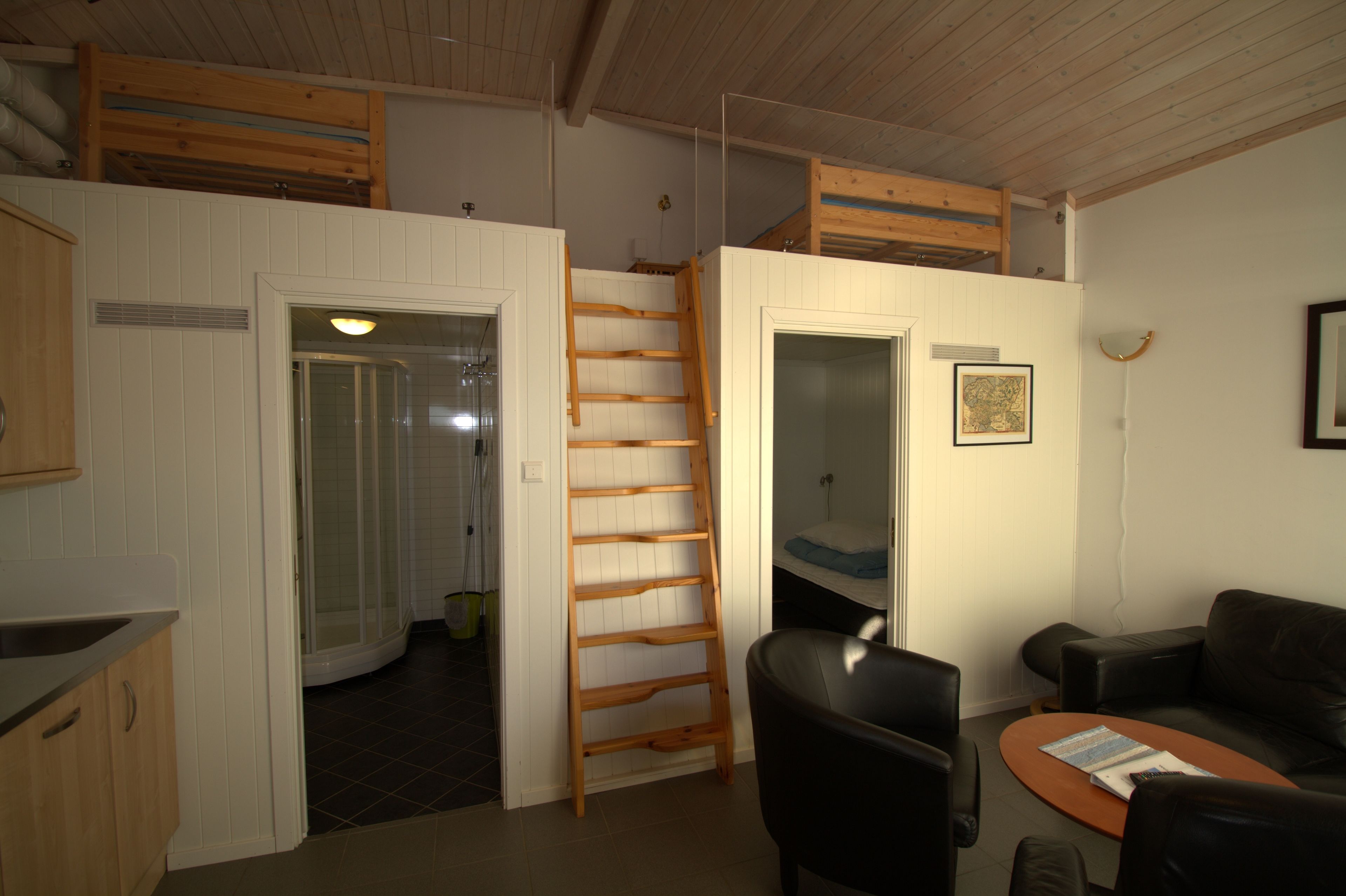 Lydisolert, wi-fi (inkludert) og sengetøy