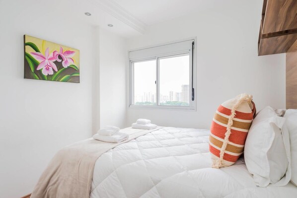2 habitaciones, tabla de planchar con plancha y wifi gratis 