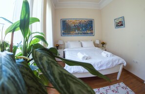 1 chambre, literie de qualité supérieure, bureau, rideaux occultants