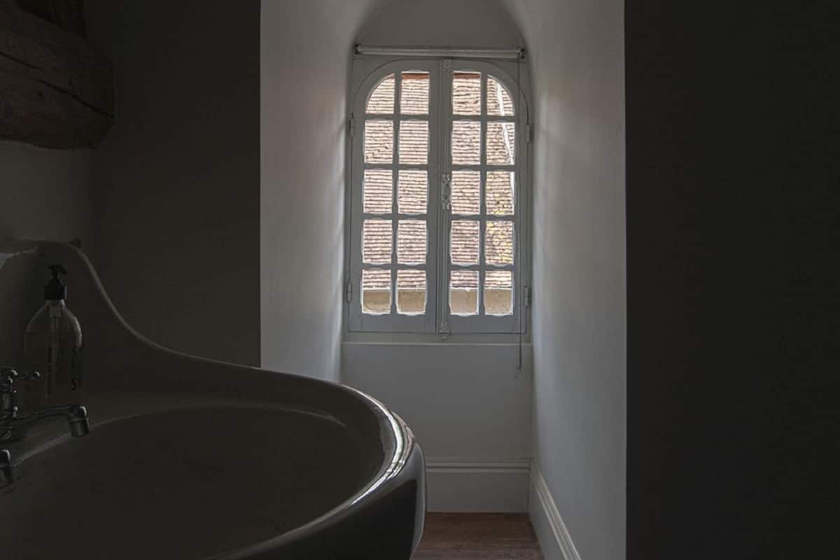 Chambre classique double ou avec lits jumeaux, salle de bain privée (Lune) | 1 chambre