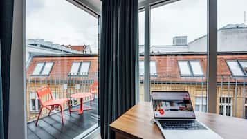 Apartment XL - King bed, balcony and separate bedroom | Vista dalla camera