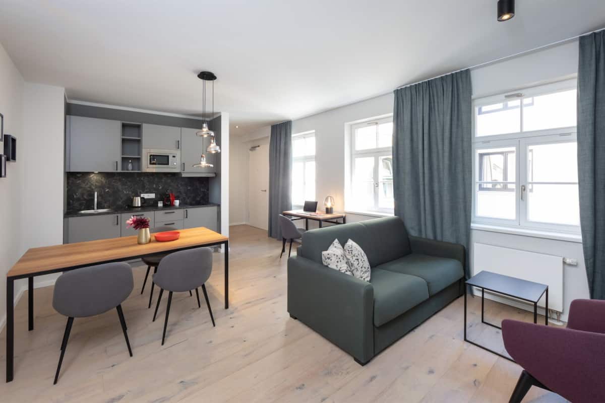Fantastic Apartment | Área de sala de estar | Smart TV