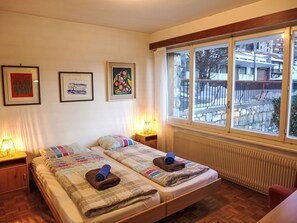 2 bedrooms, Internet