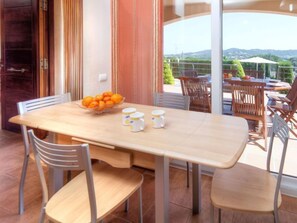 Outdoor dining - Mas Ambros by Interhome (Calonge)