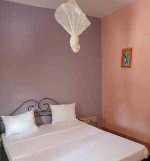 Rom – standard | Skrivebord, blendingsgardiner og ekstrasenger (mot et tillegg)