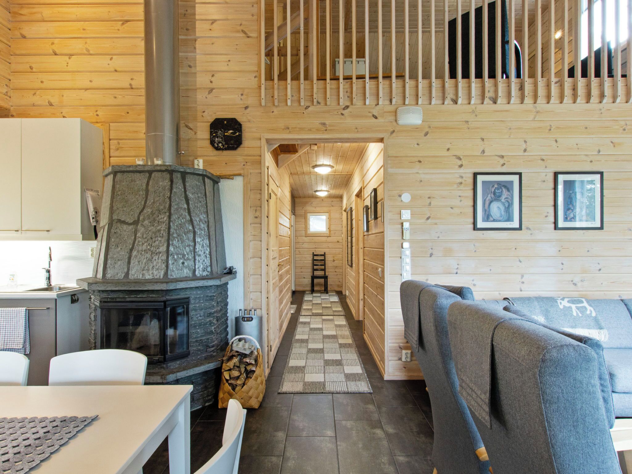Päivänsäde 8 Lapinkulta By Interhome - Äkäslompolo