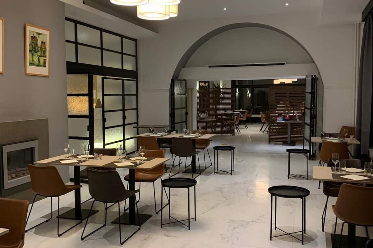 lunch, dinner served; mediterranean cuisine, garden views