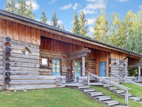 Vuokatinportti a 12 by Interhome