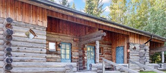Vuokatinportti a 12 by Interhome